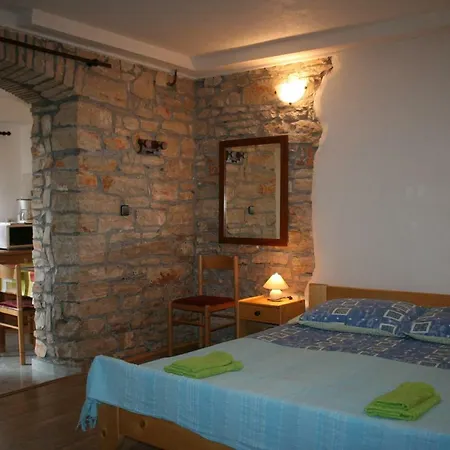 Apartmani Halilovic Umag Exterior foto